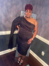 Load image into Gallery viewer, "Steppin Out" Midi Cape Dress
